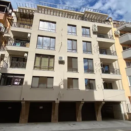 Apartment бутиково студио Joy-free Parking *