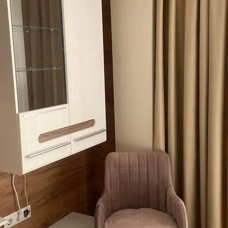 Apartment бутиково студио Joy-free Parking